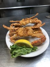 Diamond Shoals Restaurant, Fried Crabs at Seafood Market